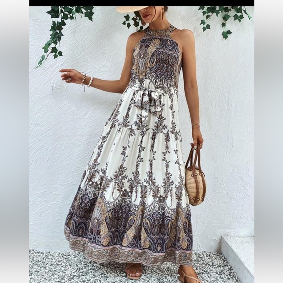 Boho Floral Paisley Print Sleeveless Halter Dress - Picture 6 of 6